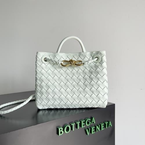 Small Andiamo bag