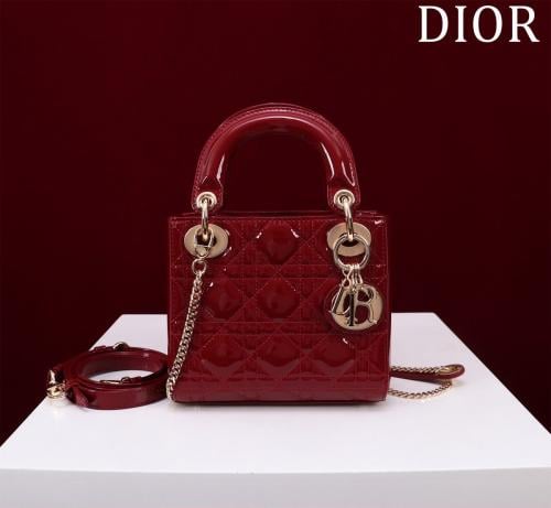 (Mini Lady Dior( patent leather