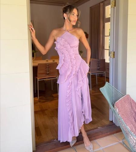 فستان العيد موف