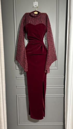 فستان سهرة عودي مع دانتيل