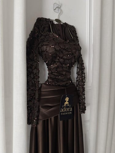 فستان سهره بني