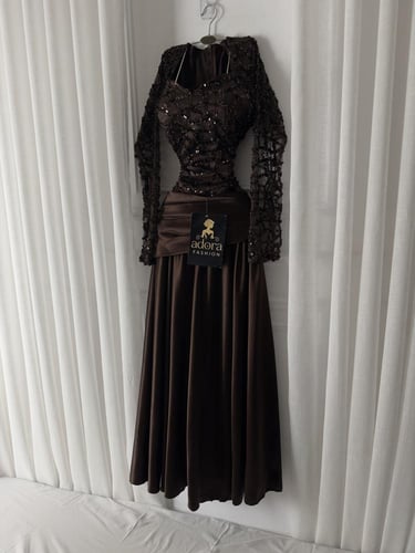 فستان سهره بني