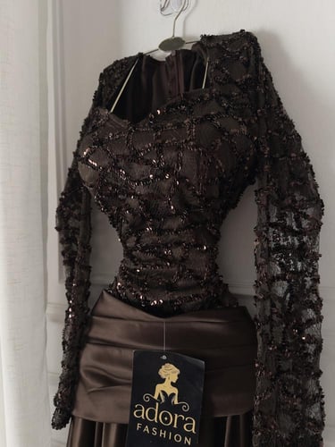 فستان سهره بني