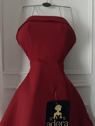 فستان قصير انيق