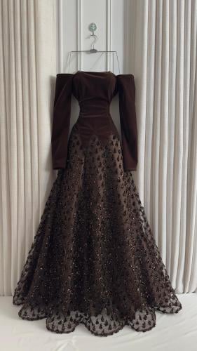 فستان سهره مخمل بني