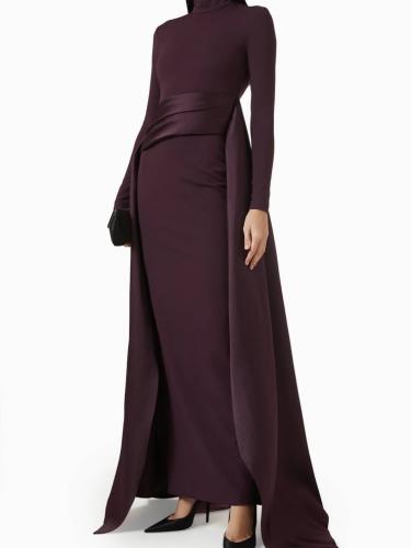 فستان سهرة طويل عنابي