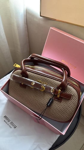 شنطة ميو ميو