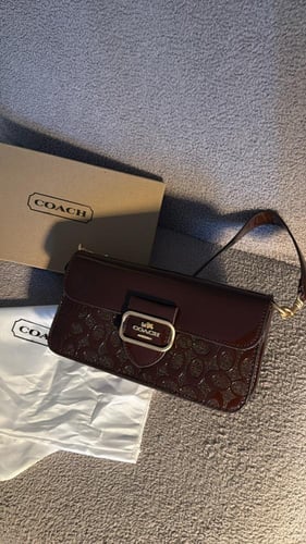 شنطة قوتش عودي