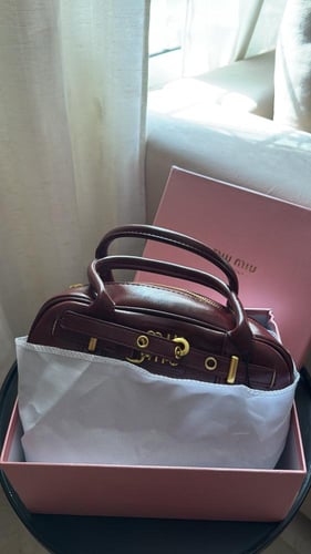 شنطة ميو ميو