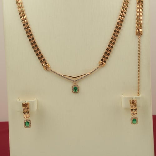 طقم ذهب عيار 21