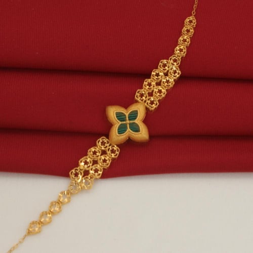 طقم ذهب عيار 21 تصميم عصري الوزن 24.96 جم