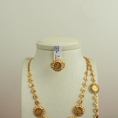 طقم ذهب عيار 21