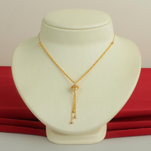 عقد ذهب عيار 21