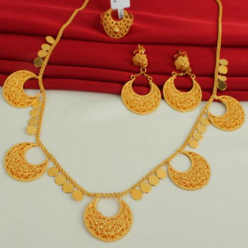 طقم ذهب عيار 21