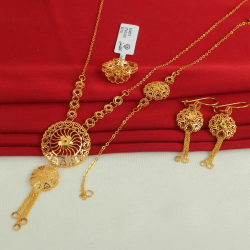 طقم ذهب عيار 21