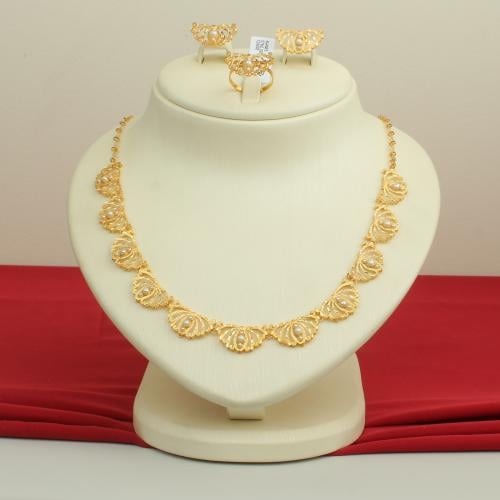 طقم ذهب عيار 21