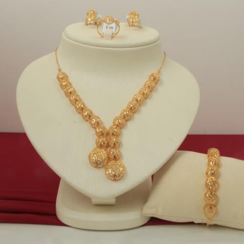 طقم ذهب عيار 21 الوزن 25.84 جم