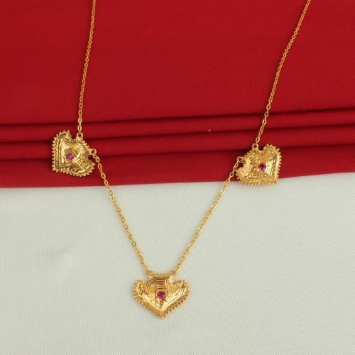 عقد ذهب عيار 21