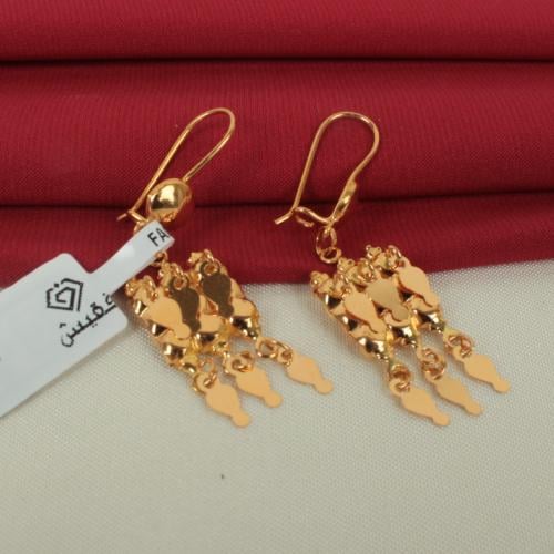 حلق ذهب عيار 21 الوزن 2.79 جم