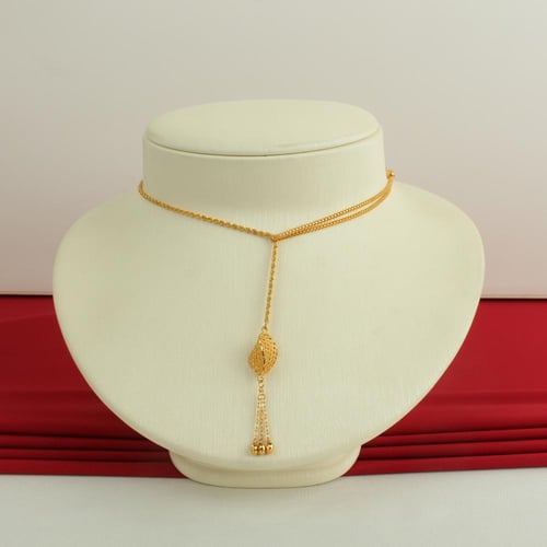 عقد ذهب عيار 21