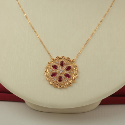 عقد ذهب عيار 21