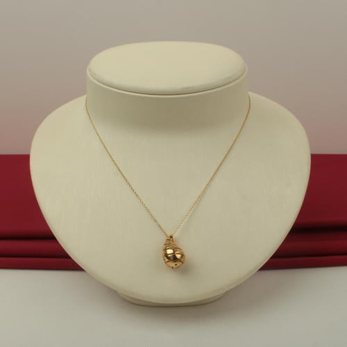 عقد ذهب عيار 18