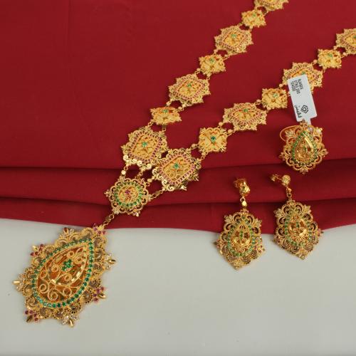 طقم ذهب عيار 21