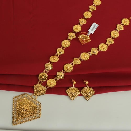 طقم ذهب عيار 21