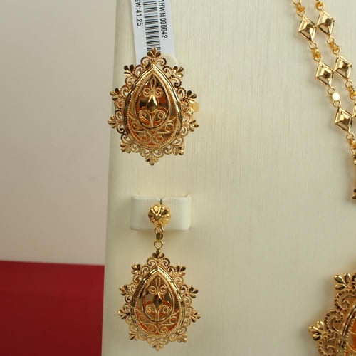 طقم ذهب عيار 21