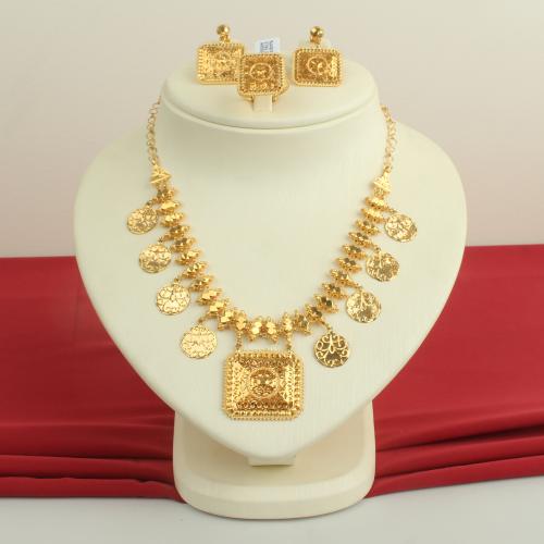 طقم ذهب عيار 21