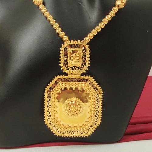 طقم ذهب عيار 21 الوزن 35.28 جم