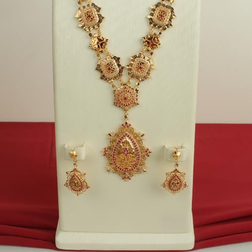 طقم ذهب عيار 21