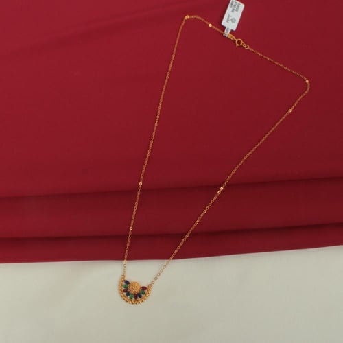 عقد ذهب عيار 21