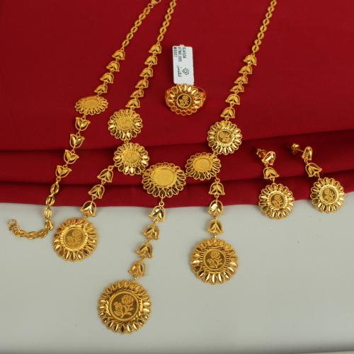 طقم ذهب عيار 21