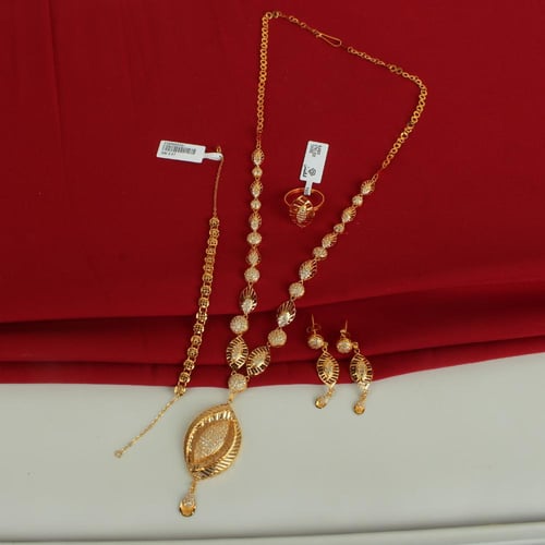 طقم ذهب عيار 21