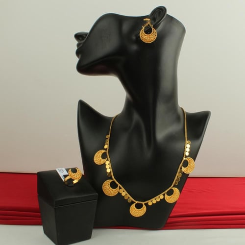 طقم ذهب عيار 21