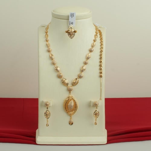 طقم ذهب عيار 21