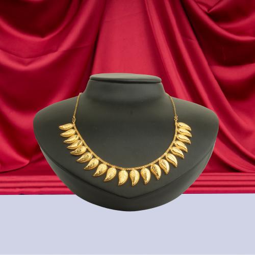 خناقِ ذهب عيار 21 الوزن 6.65 جم