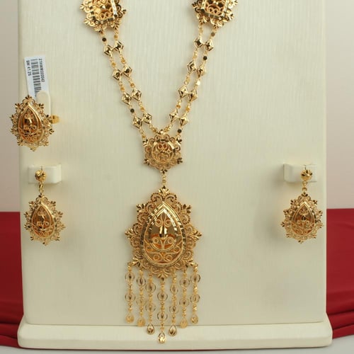 طقم ذهب عيار 21