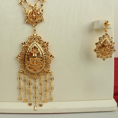 طقم ذهب عيار 21