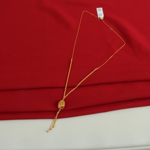 عقد ذهب عيار 21