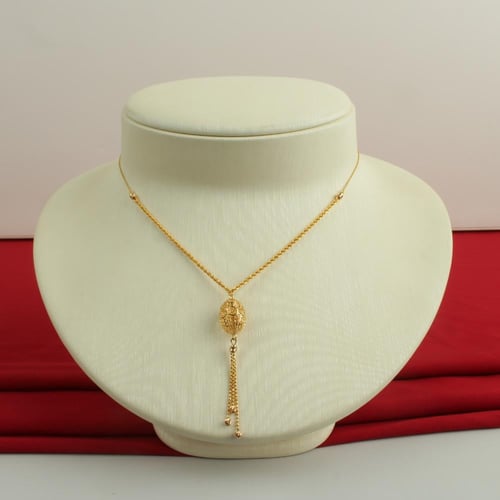 عقد ذهب عيار 21