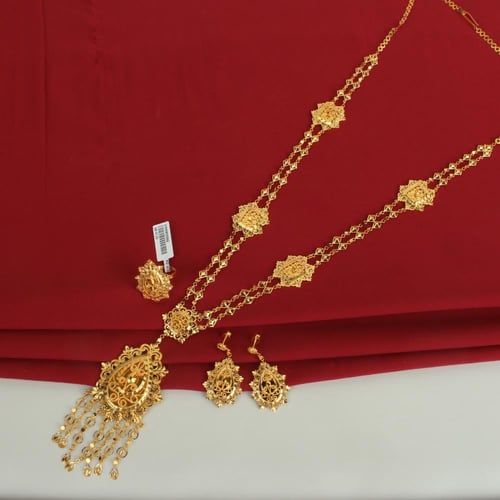 طقم ذهب عيار 21