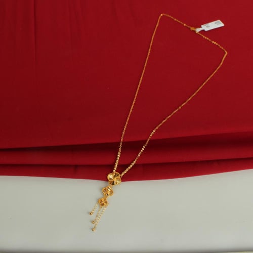 عقد ذهب عيار 21