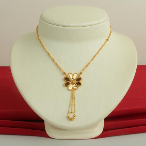 عقد ذهب عيار 21