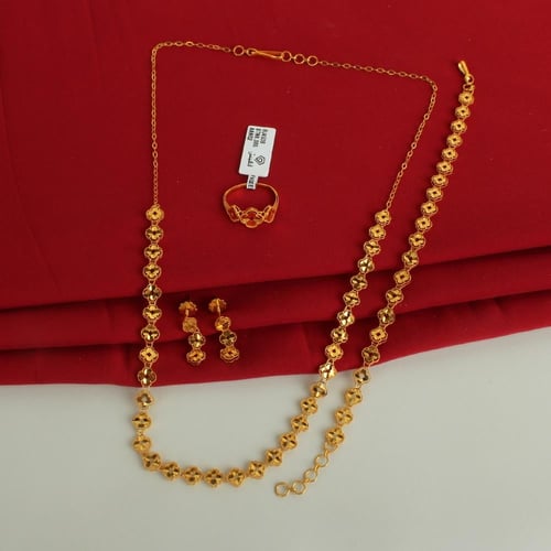 طقم ذهب عيار 21