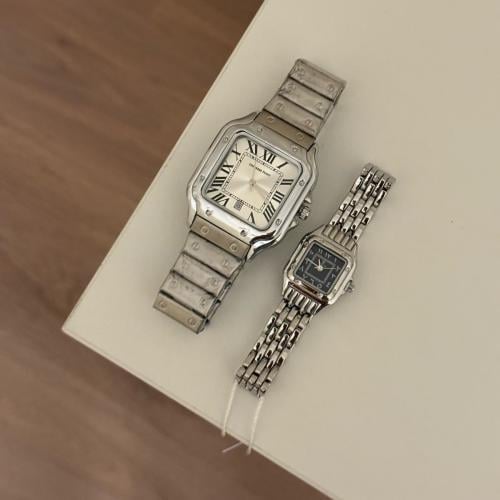 ساعات كبلز نسائي ورجالي - فضي