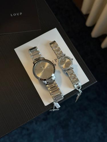 ساعات كبل نسائي ورجالي