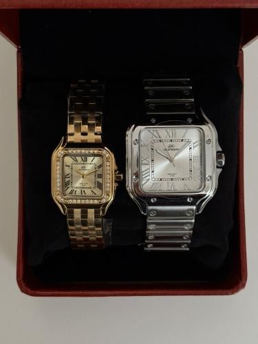 ساعة نسائية ورجالية -LOUIS MARTIN