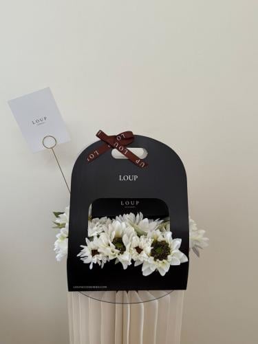 بوكس الورد من لوب - مع سبحة من اختيارك